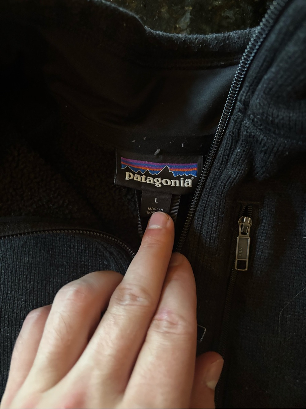 Patagonia Men's Black Lightweight Fleece Jacket